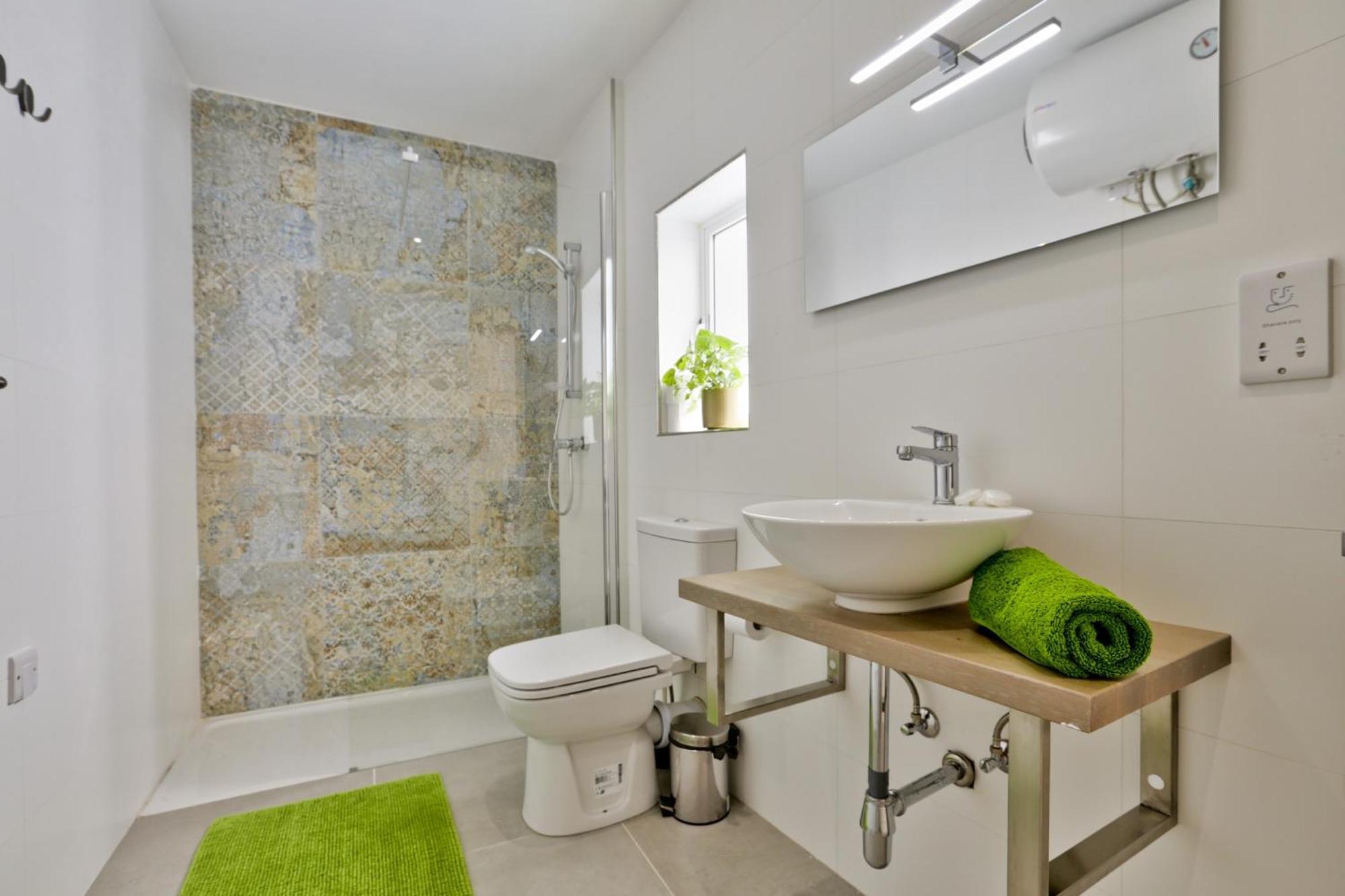 Exquisite 3-Bedroom Duplex Penthouse With Jacuzzi In Valletta Centre 외부 사진